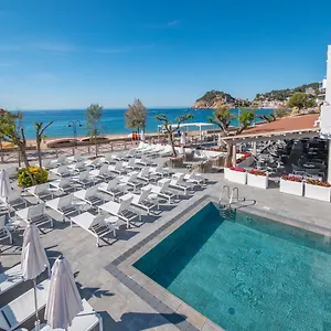 4* Hotel Golden Mar Menuda
